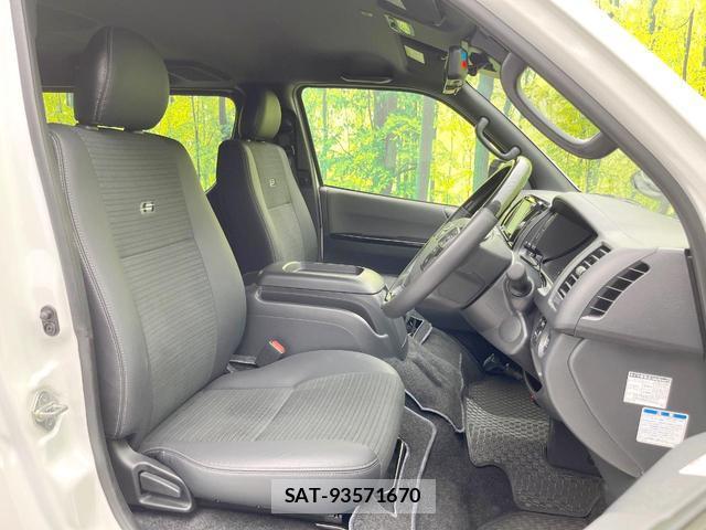 Toyota HIACE VAN 2025-08 8855062-7