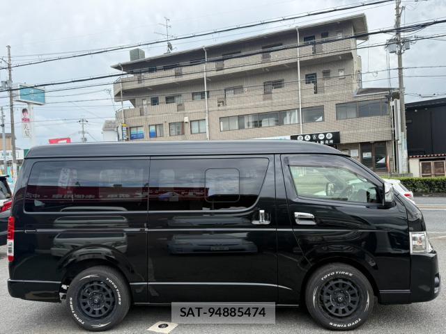 Toyota HIACE VAN 2020-09 8855219-18