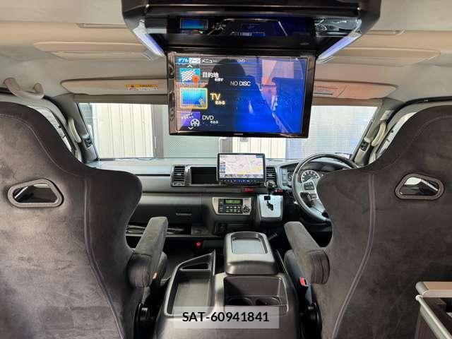 Toyota HIACE VAN 2021-10 8855524-12