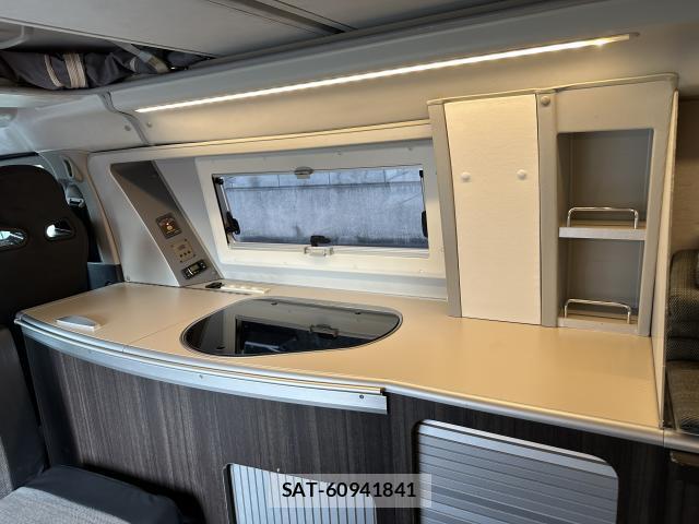 Toyota HIACE VAN 2021-10 8855524-13