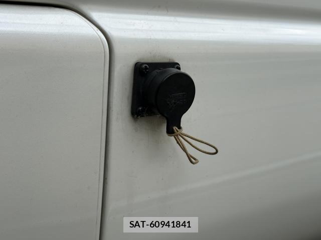 Toyota HIACE VAN 2021-10 8855524-15