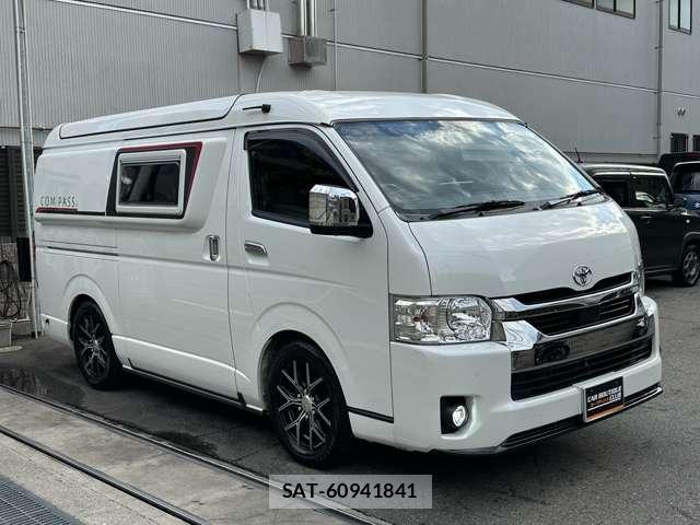 Toyota HIACE VAN 2021-10 8855524-2