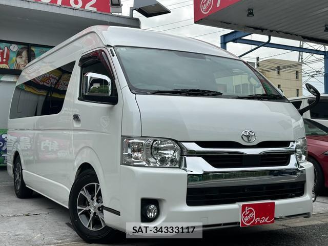 Toyota HIACE VAN 2022-06 8856072-9