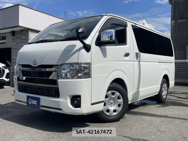 Toyota HIACE VAN 2024-09 8856477-0