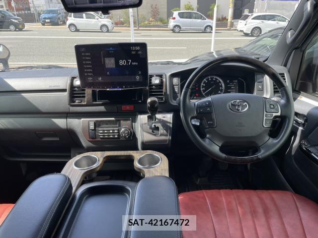 Toyota HIACE VAN 2024-09 8856477-6