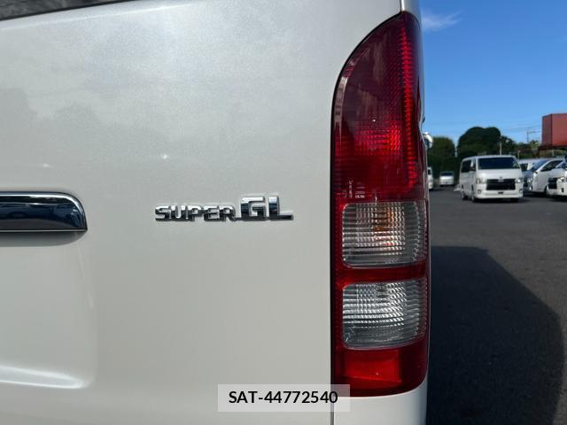 Toyota HIACE VAN 2012-12 8856539-18