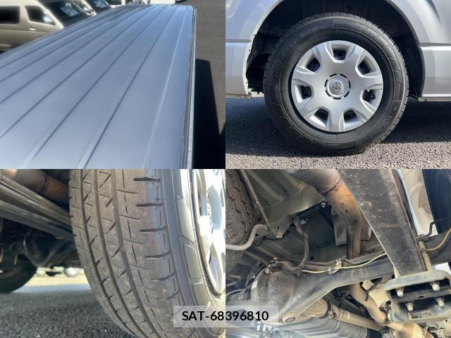 Toyota HIACE VAN 2018-05 8856540-2