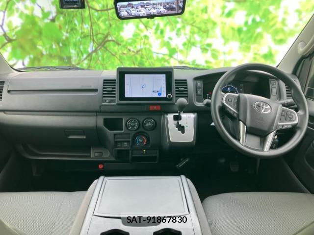 Toyota HIACE VAN 2026-04 8856901-3