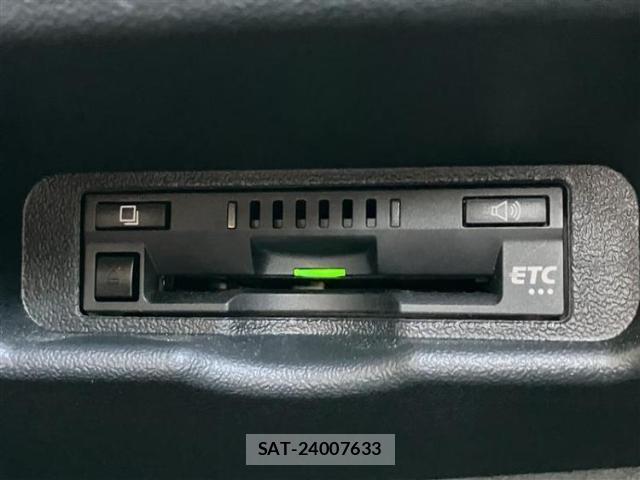 Toyota HIACE VAN 2024-08 8856923-16