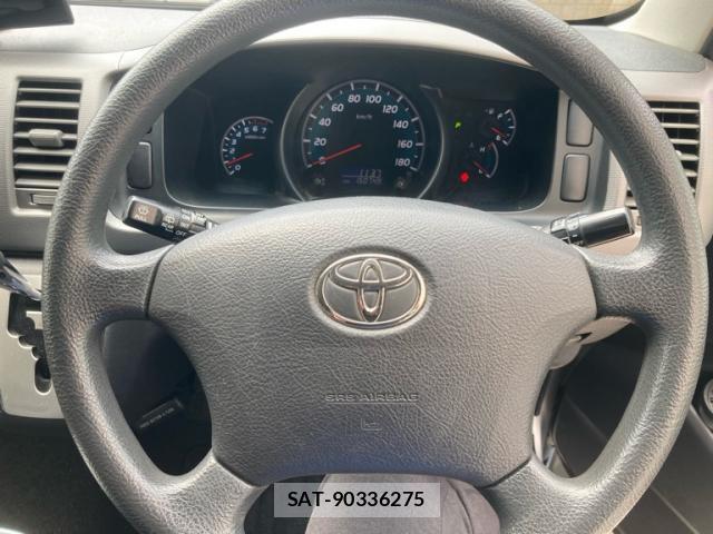Toyota HIACE WAGON 2013-07 8853838-10
