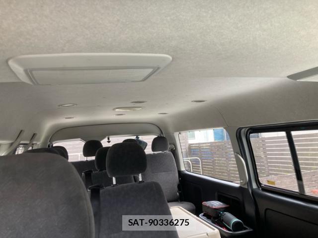 Toyota HIACE WAGON 2013-07 8853838-18