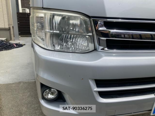 Toyota HIACE WAGON 2013-07 8853838-6