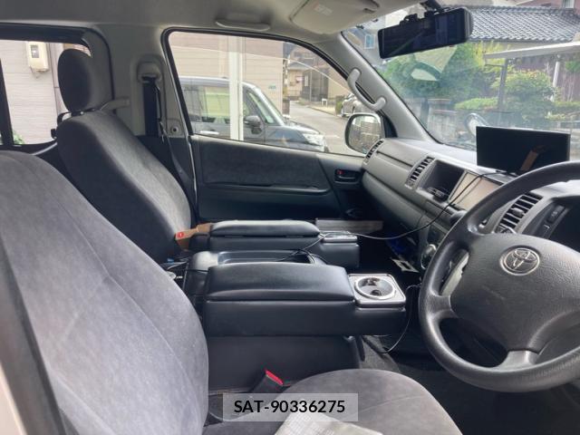 Toyota HIACE WAGON 2013-07 8853838-8