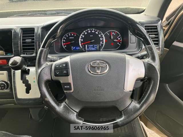 Toyota HIACE WAGON 2015-03 8853884-17