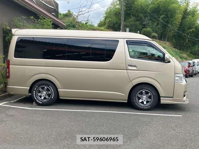 Toyota HIACE WAGON 2015-03 8853884-3