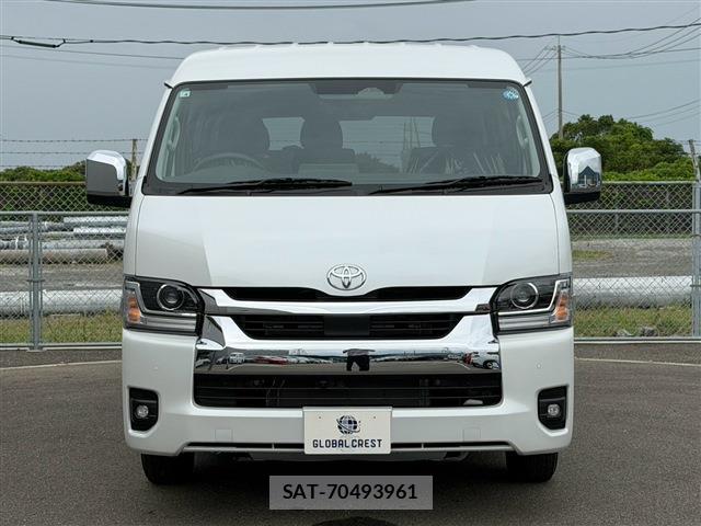 Toyota HIACE WAGON 2026-04 8854201-3