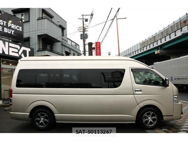 Toyota HIACE WAGON 2023-10 8855086-1