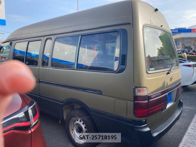 Toyota HIACE WAGON 2002-08 8855226-11
