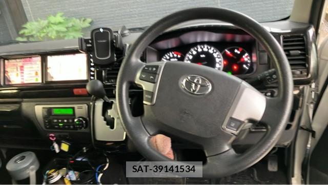 Toyota HIACE WAGON 2020-03 8855327-16