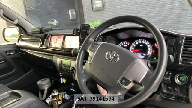 Toyota HIACE WAGON 2020-03 8855327-2
