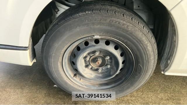 Toyota HIACE WAGON 2020-03 8855327-8