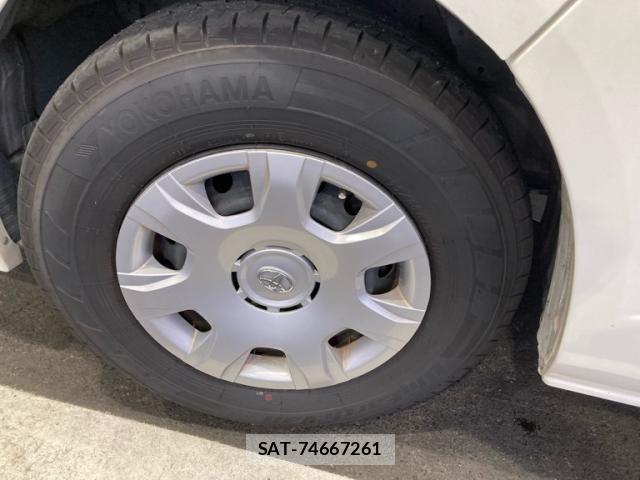 Toyota HIACE WAGON 2020-09 8855955-5