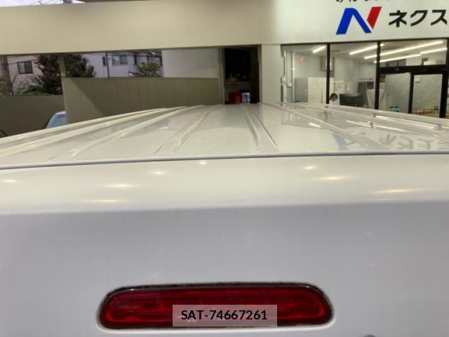 Toyota HIACE WAGON 2020-09 8855955-6