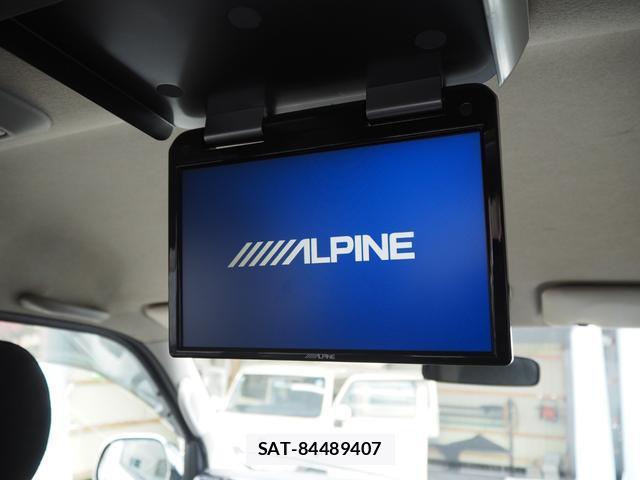 Toyota HIACE WAGON 2011-11 8856035-2