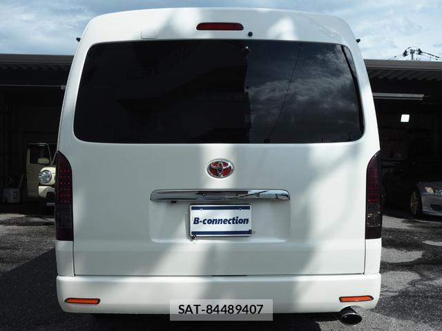 Toyota HIACE WAGON 2011-11 8856035-4