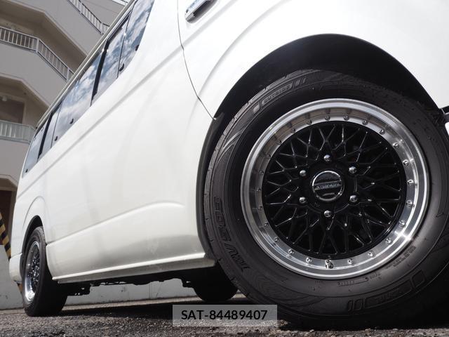 Toyota HIACE WAGON 2011-11 8856035-6