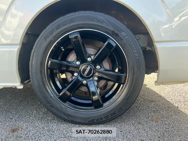 Toyota HIACE WAGON 2017-12 8856538-19