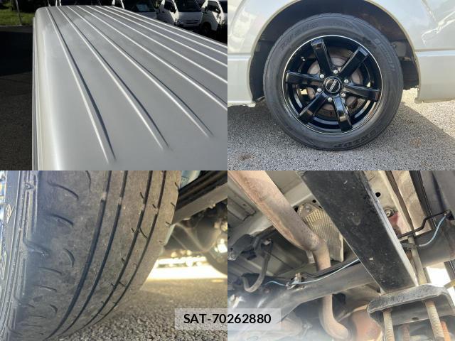 Toyota HIACE WAGON 2017-12 8856538-2