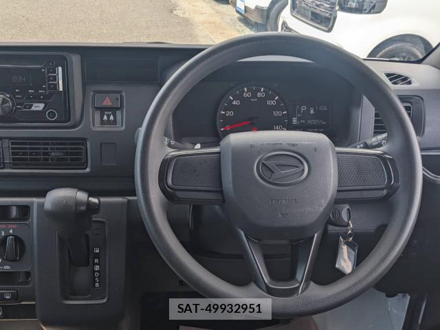 Daihatsu HIJET CARGO 2022-11 8854284-8