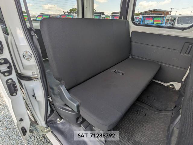 Daihatsu HIJET CARGO 2022-06 8854287-13