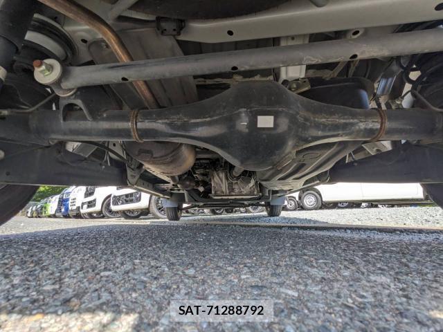 Daihatsu HIJET CARGO 2022-06 8854287-18