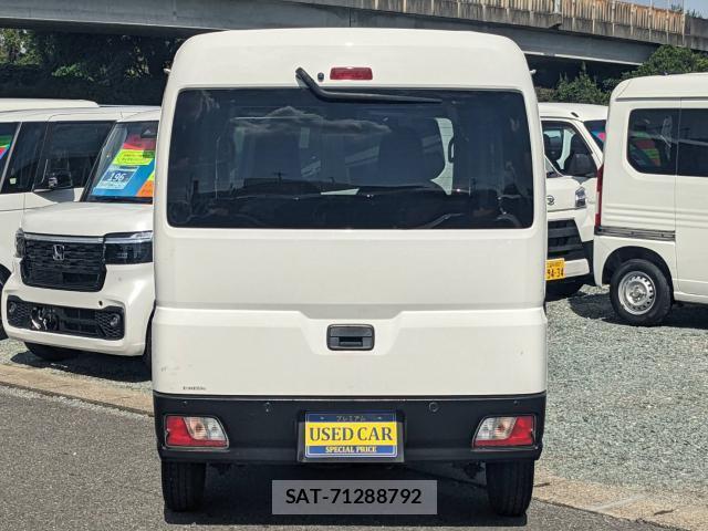Daihatsu HIJET CARGO 2022-06 8854287-4