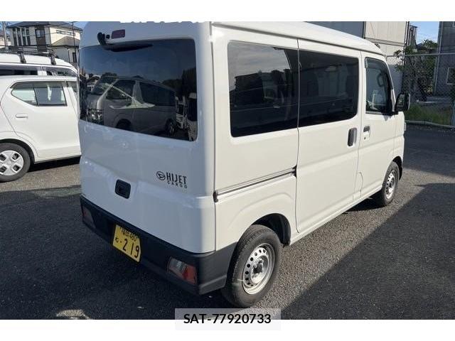 Daihatsu HIJET CARGO 2022-11 8854368-11