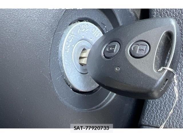 Daihatsu HIJET CARGO 2022-11 8854368-5