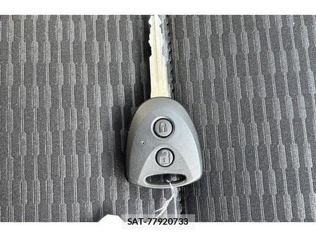 Daihatsu HIJET CARGO 2022-11 8854368-9