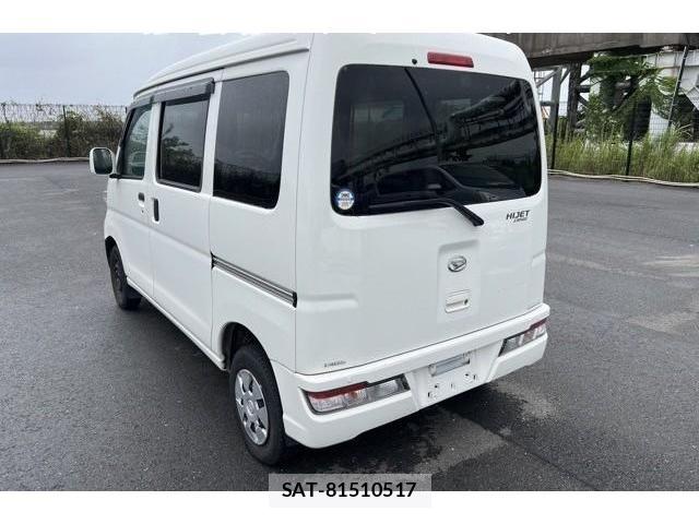 Daihatsu HIJET CARGO 2021-08 8854388-1