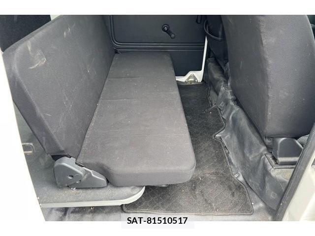 Daihatsu HIJET CARGO 2021-08 8854388-4