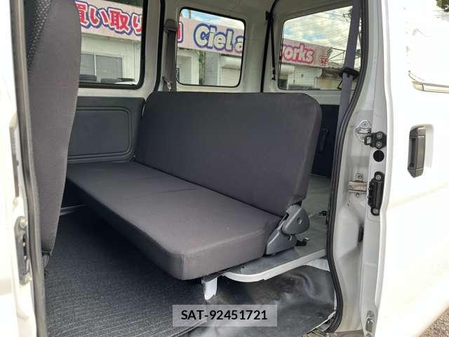 Daihatsu HIJET CARGO 2021-08 8854680-11