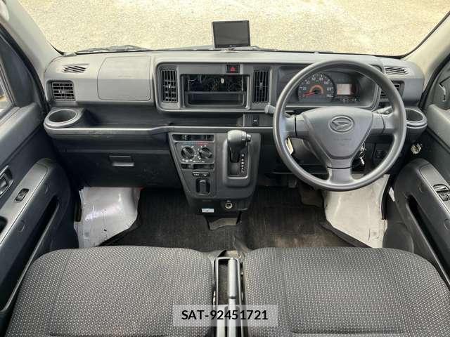 Daihatsu HIJET CARGO 2021-08 8854680-2