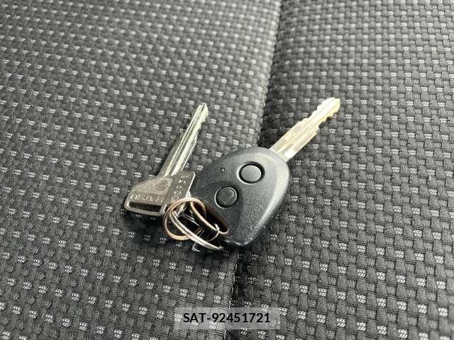 Daihatsu HIJET CARGO 2021-08 8854680-5