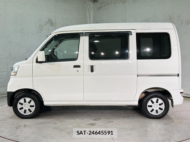 Daihatsu HIJET CARGO 2021-07 8855114-12