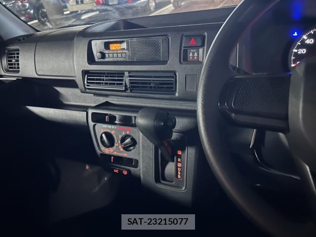 Daihatsu HIJET CARGO 2022-12 8856650-9
