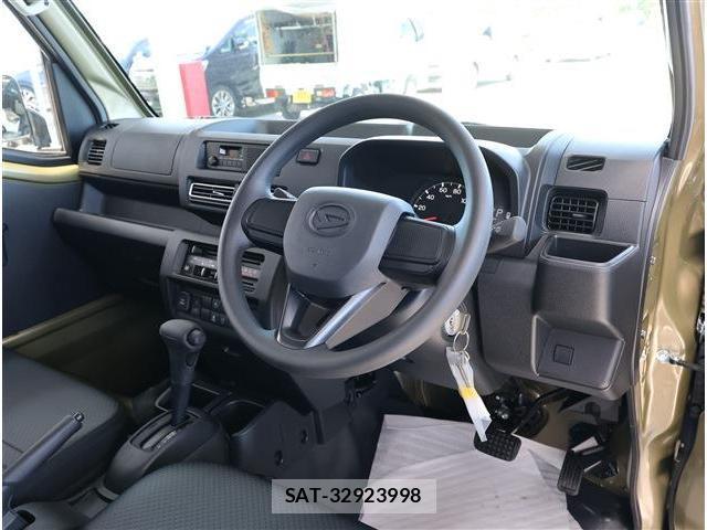 Daihatsu HIJET TRUCK 2026-05 8853927-1