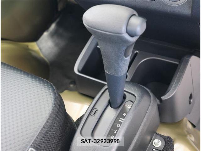 Daihatsu HIJET TRUCK 2026-05 8853927-7