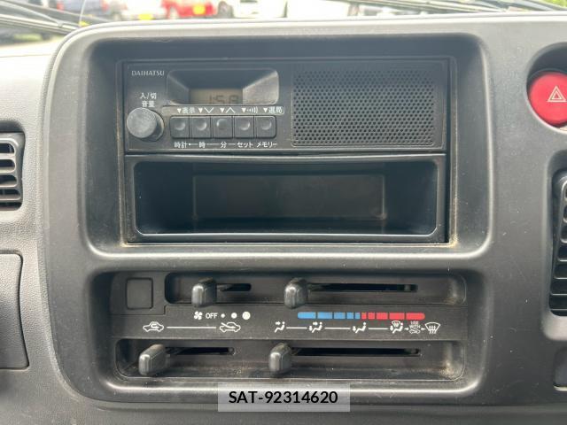 Daihatsu HIJET TRUCK 2007-11 8855002-3