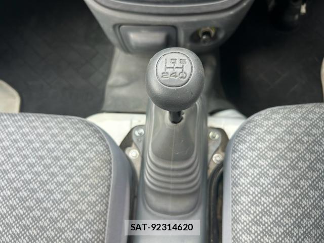 Daihatsu HIJET TRUCK 2007-11 8855002-4